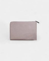 Pochette Iné Laptop en cuir recyclé à personnaliser