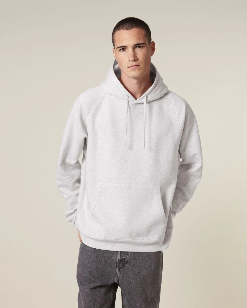 Hoodie unisexe Striker à personnaliser
