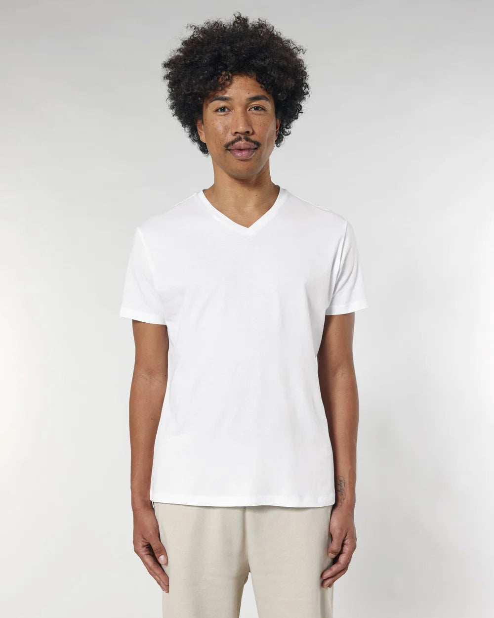 T-shirt homme col V Stanley Presenter à personnaliser