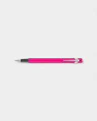 Stylo bille Caran d'Ache Plume à personnaliser